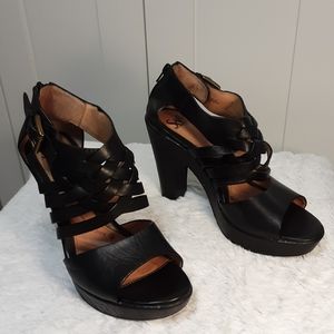 Sofft leather platform sandals